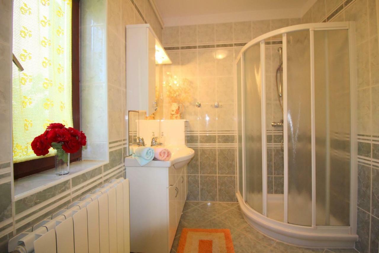 Apartment In Porec/Istrien 37093 Экстерьер фото